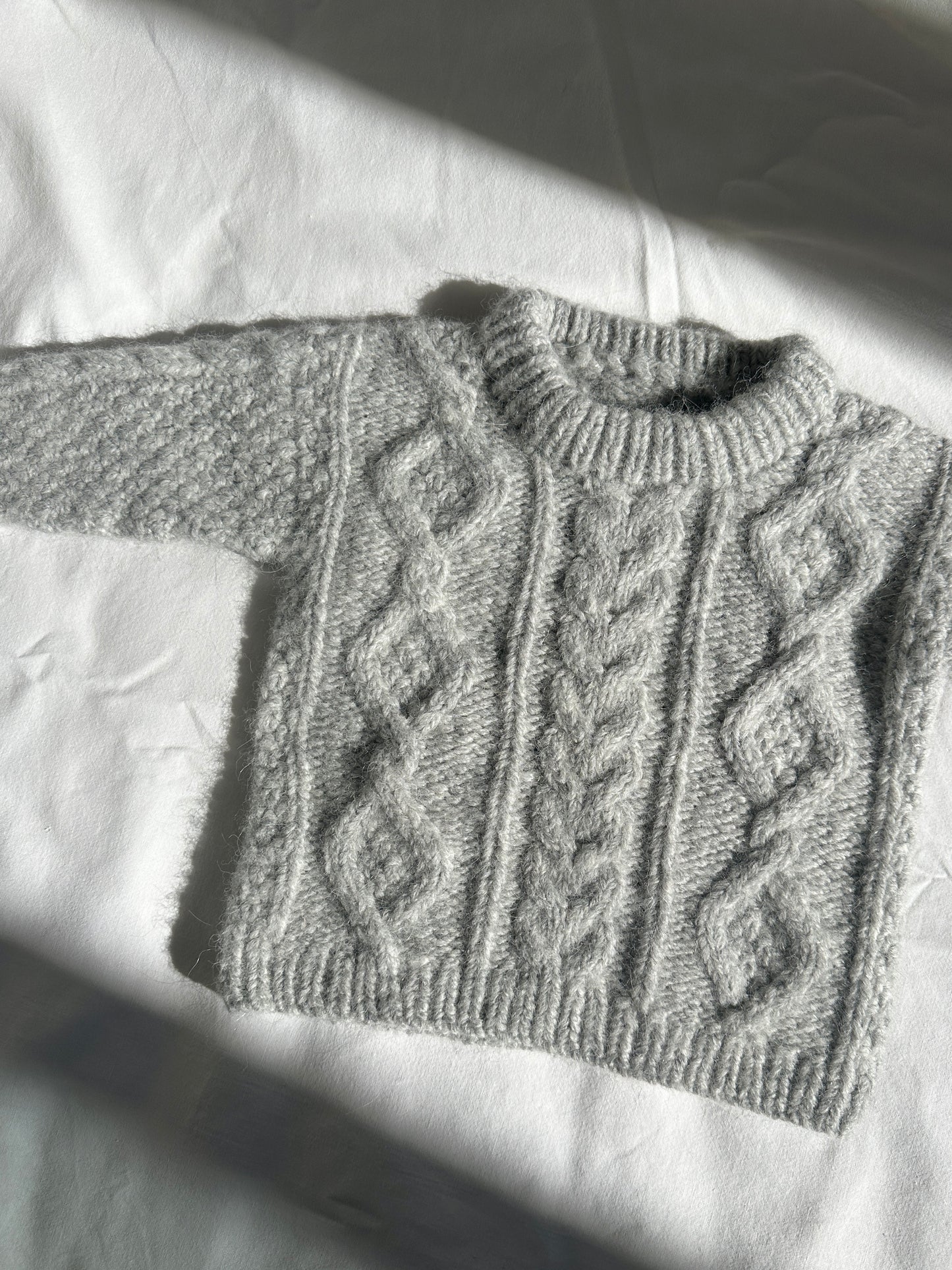 Wire Sweater Mini - English