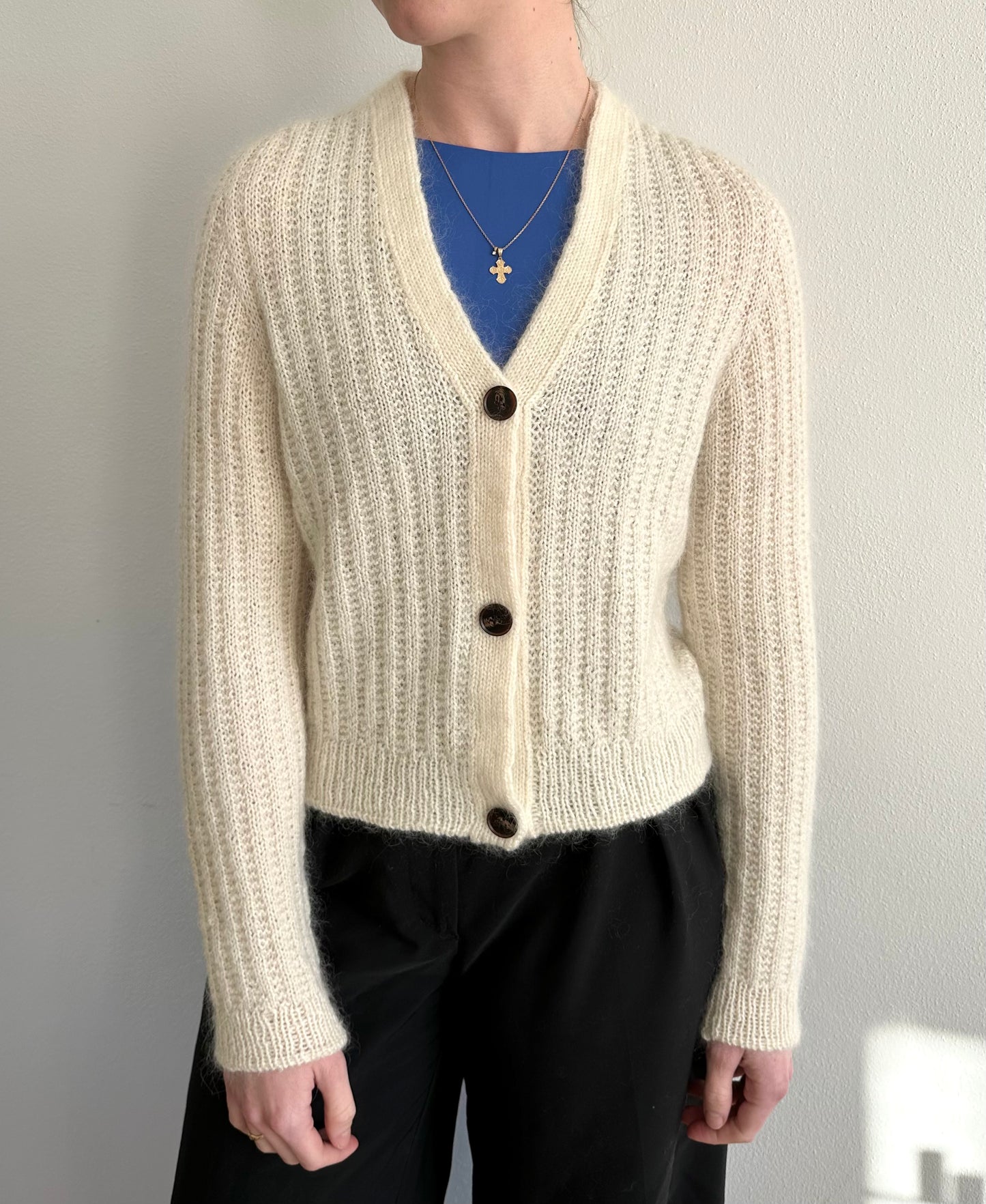 Cardamom Cardigan - English