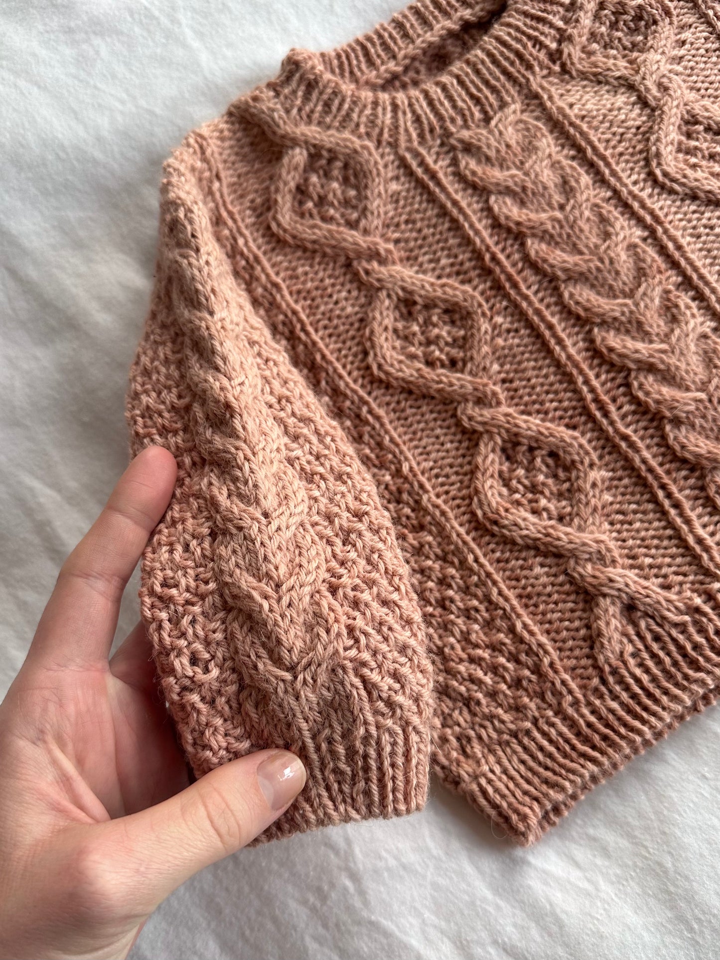 Wire Sweater Mini - English