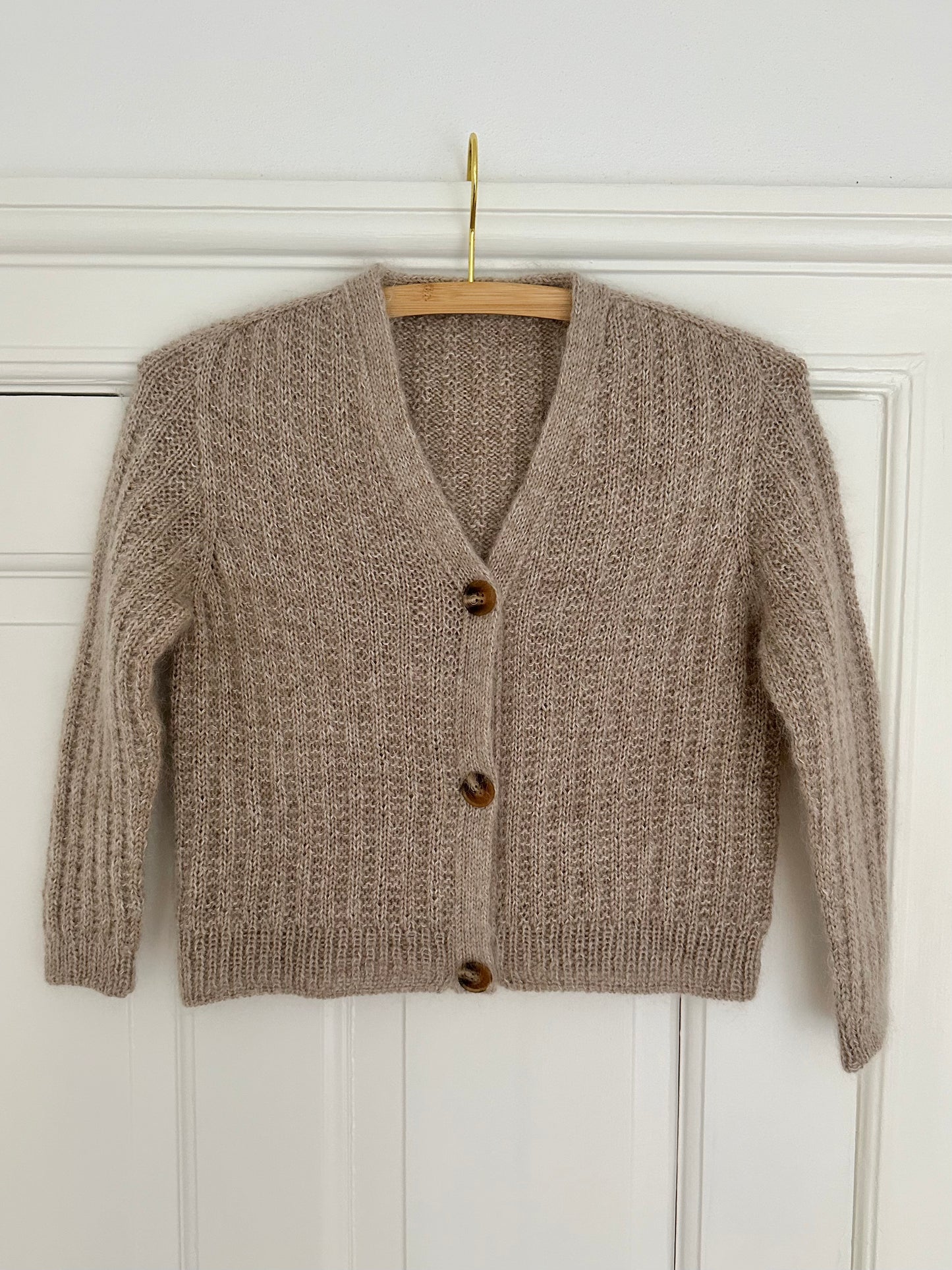 Cardamom Cardigan Junior - English