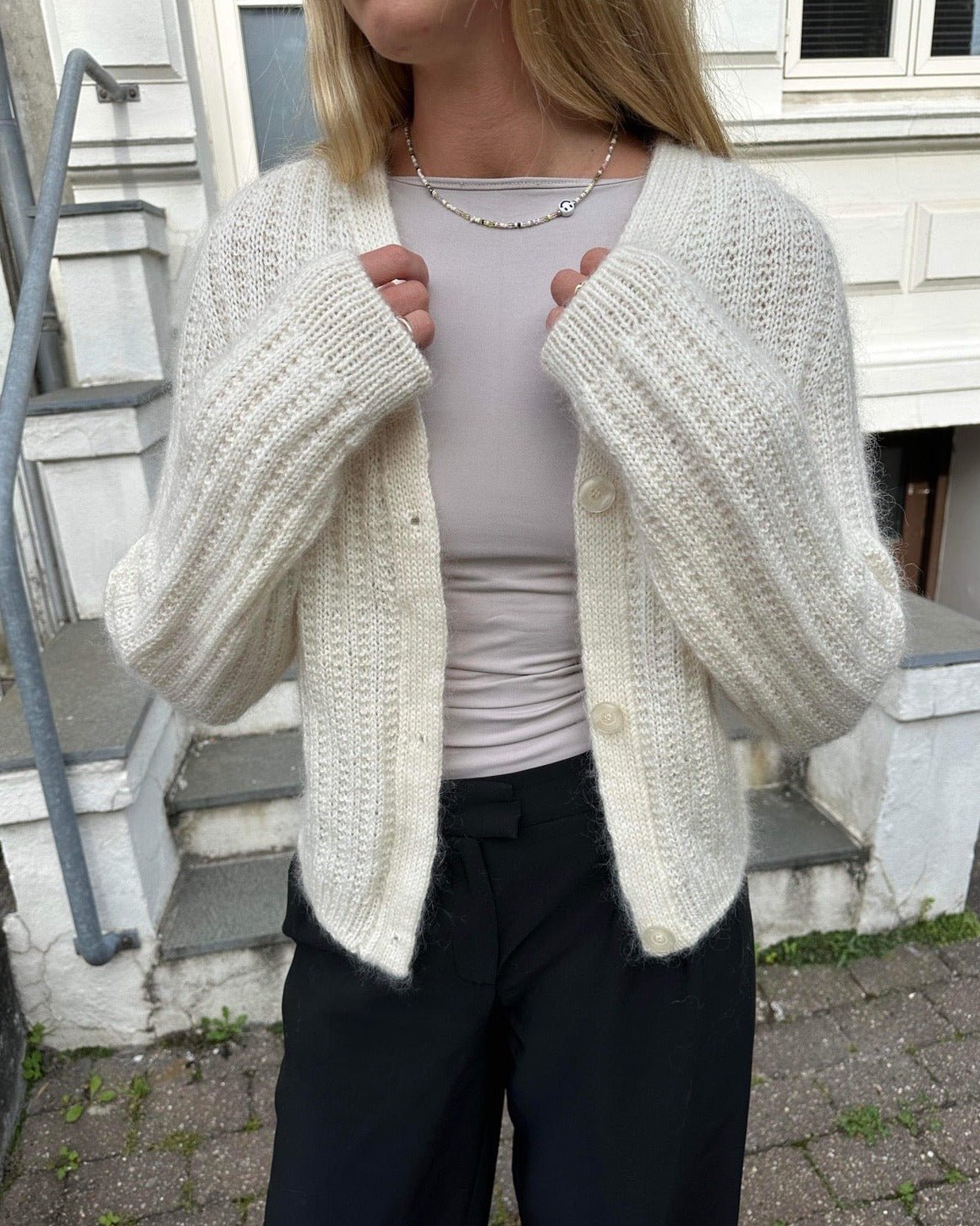 Cardamom Cardigan - English